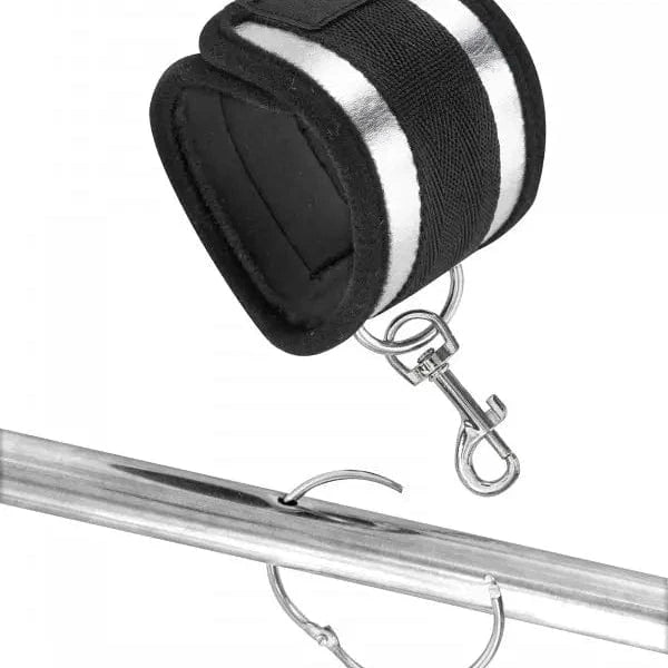Barre de Soumission - FetishTentation | Ensemble BDSM de 4 Menottes Ajustables FetishTentation Sensations plus