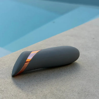 Vibrateur Compact à Clitoris - Euphoria | 10 Modes Silencieux & Design Élégant Caroline Libre et Assumée Sensations plus